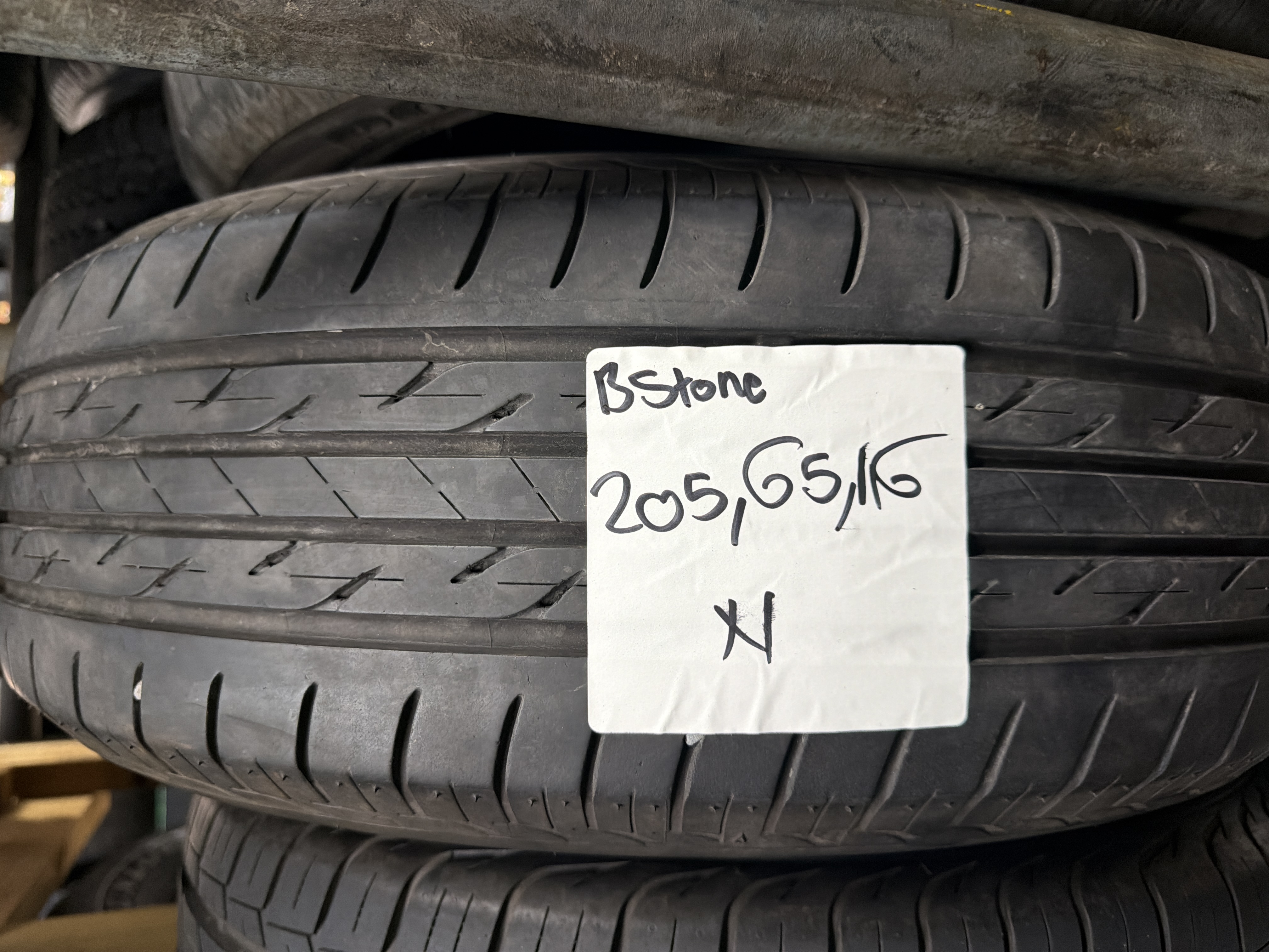 205/65R16 — Bridgestone Nextry