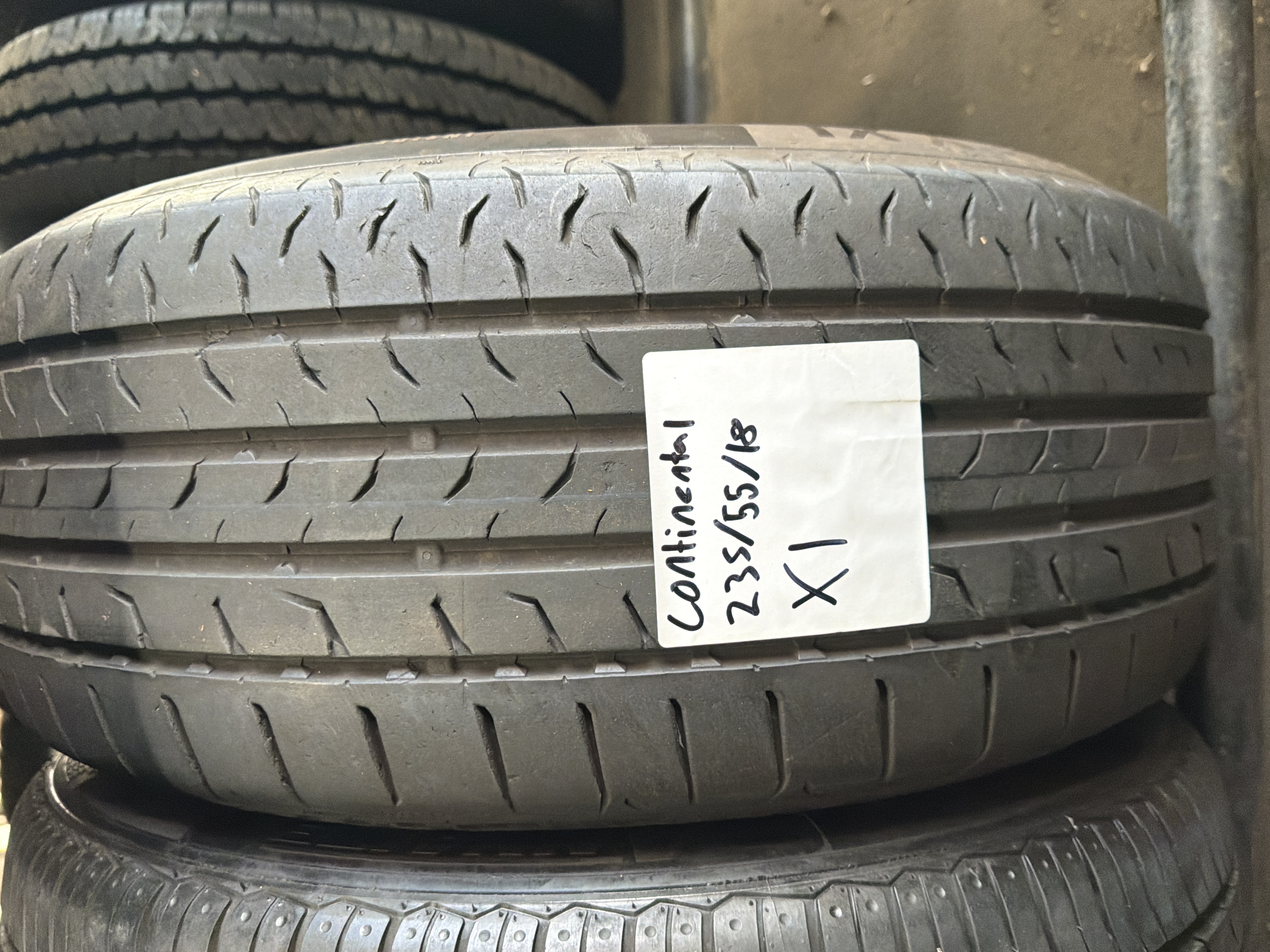 235/55R18 — Continental MaxContact MC6