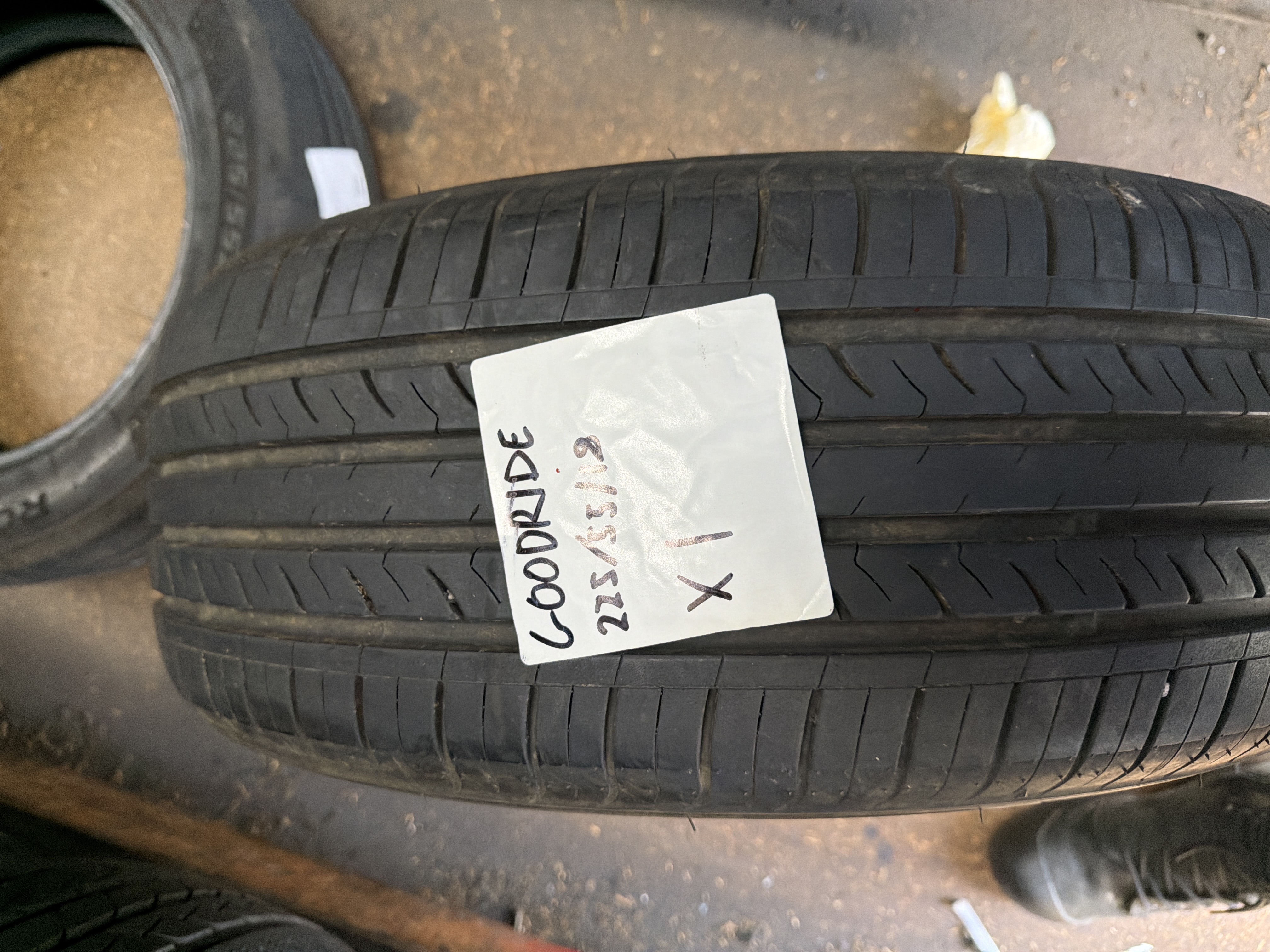 225/50R18 — Goodride G-118