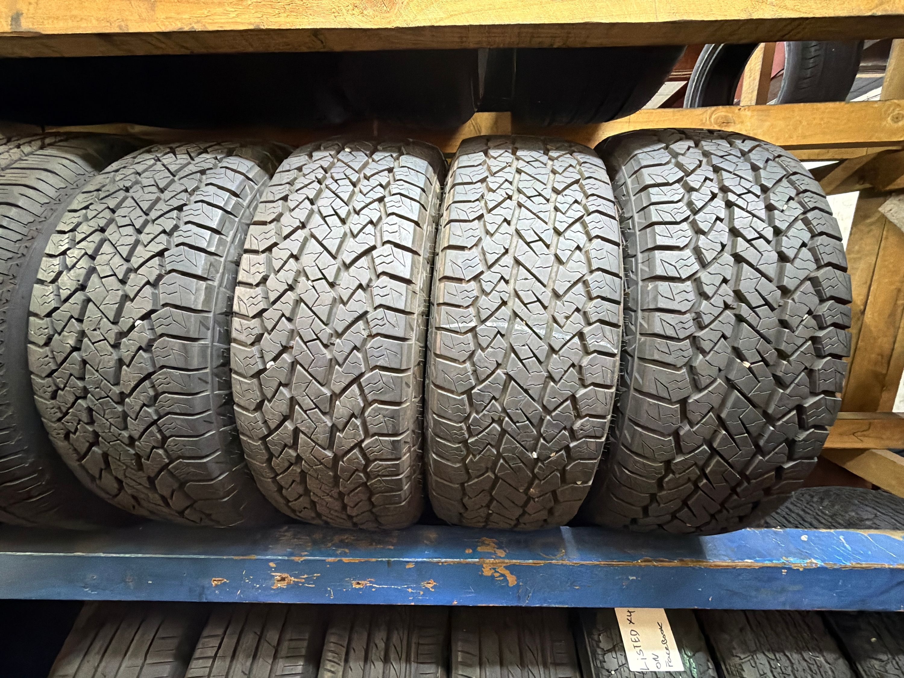 255/65R18 — Maxxis RAZR ATS