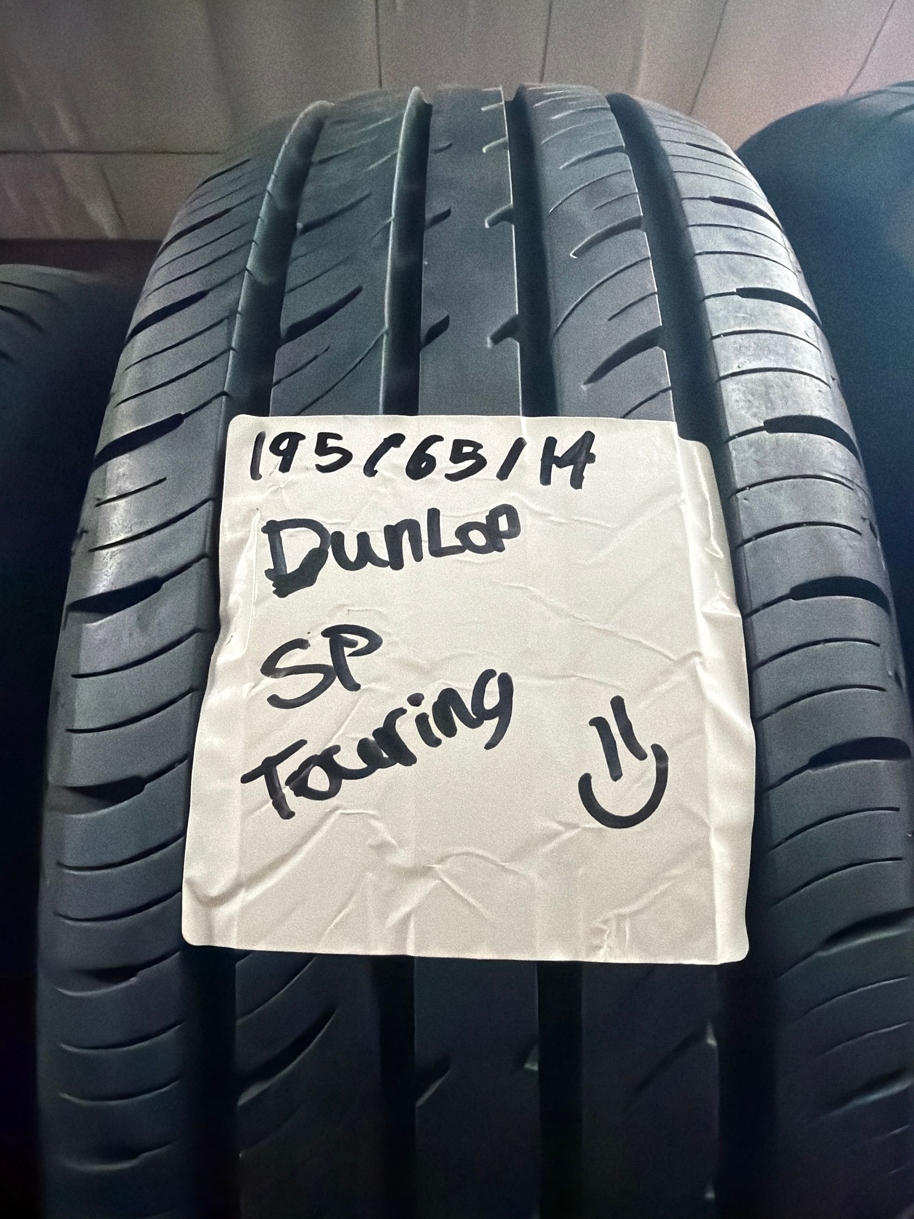 195/65R14 — Dunlop SP Touring