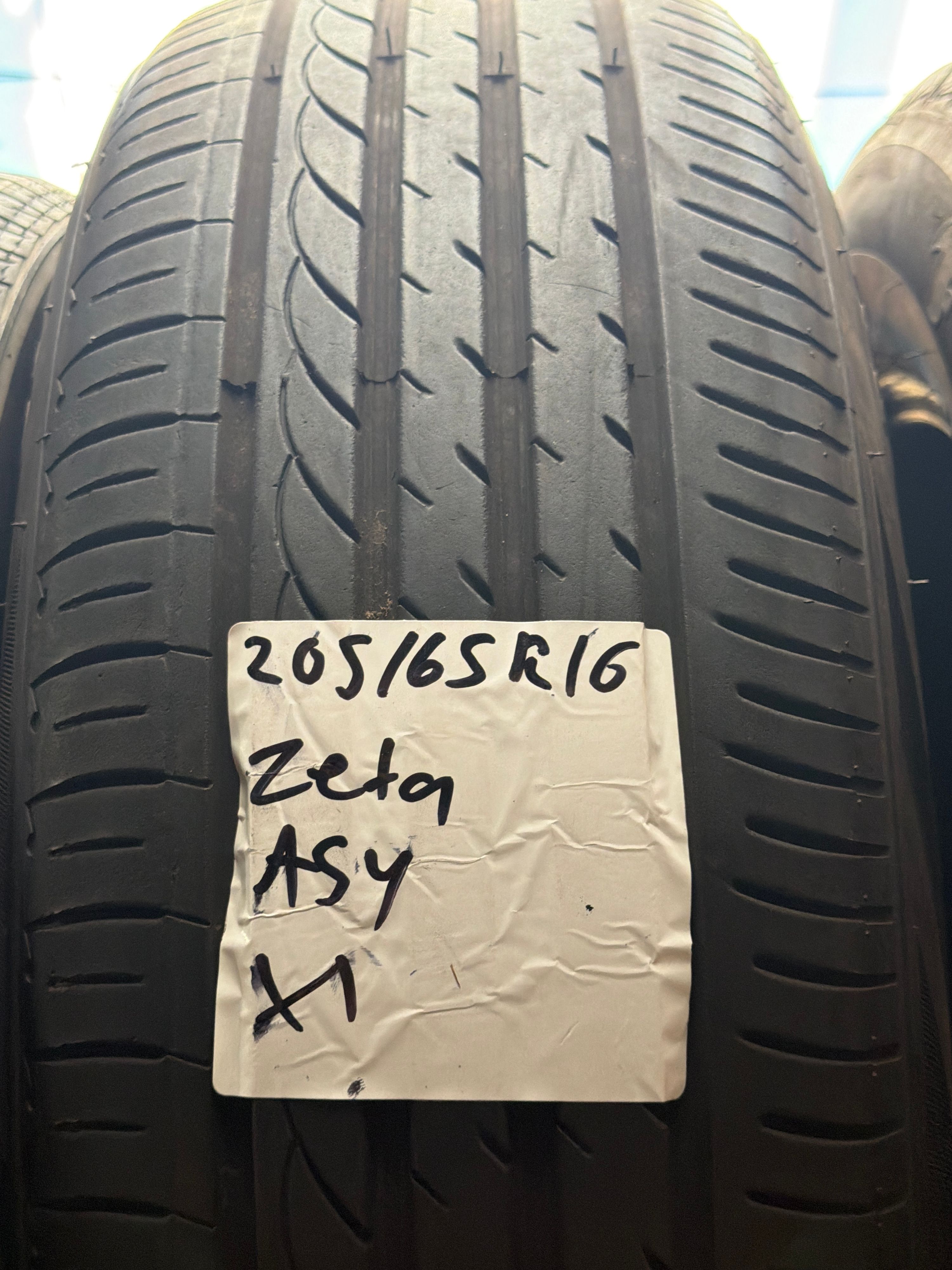 205/65R16 — Zeta Alventi