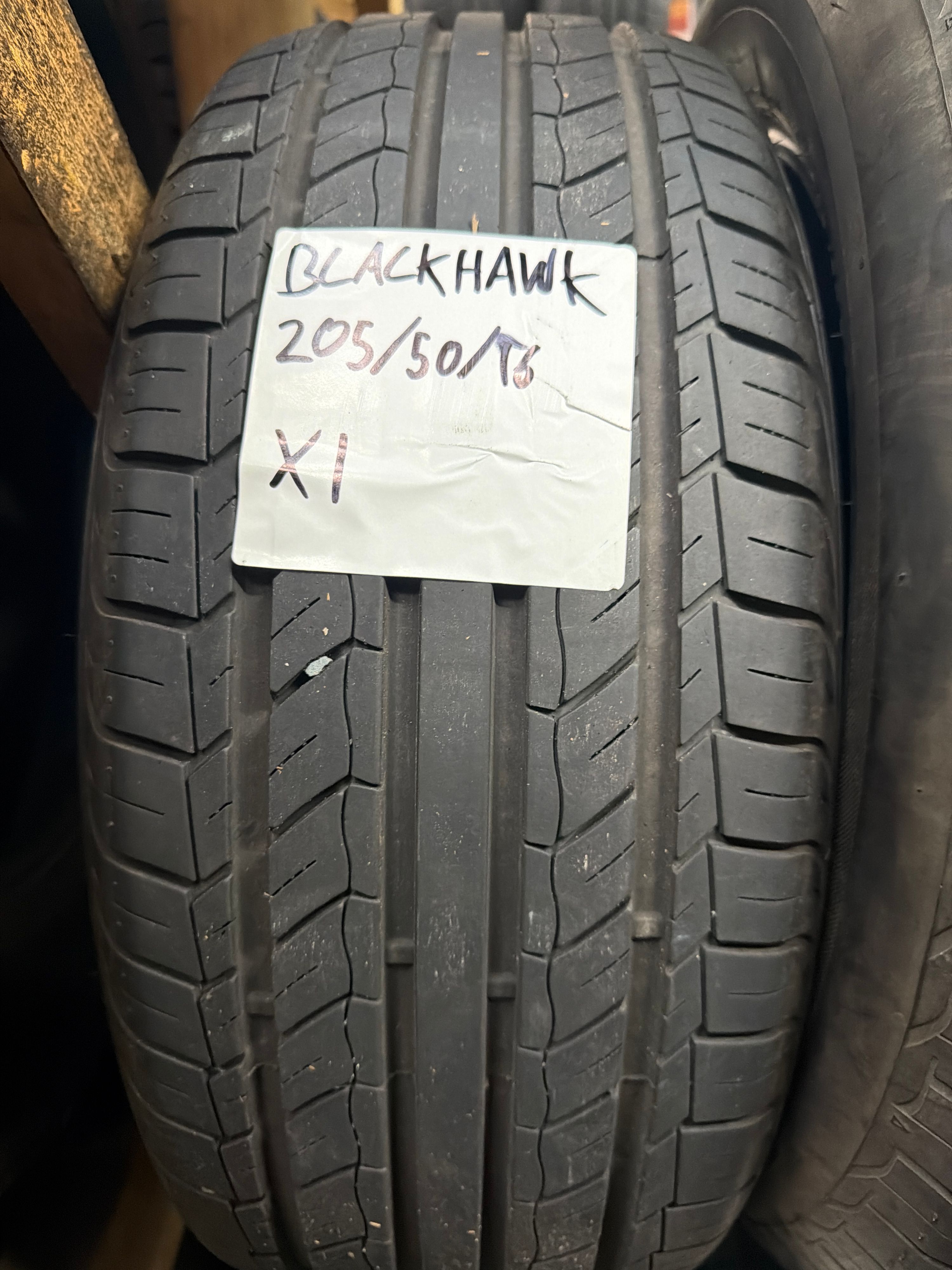 205/50R16 — Blackhawk HH01