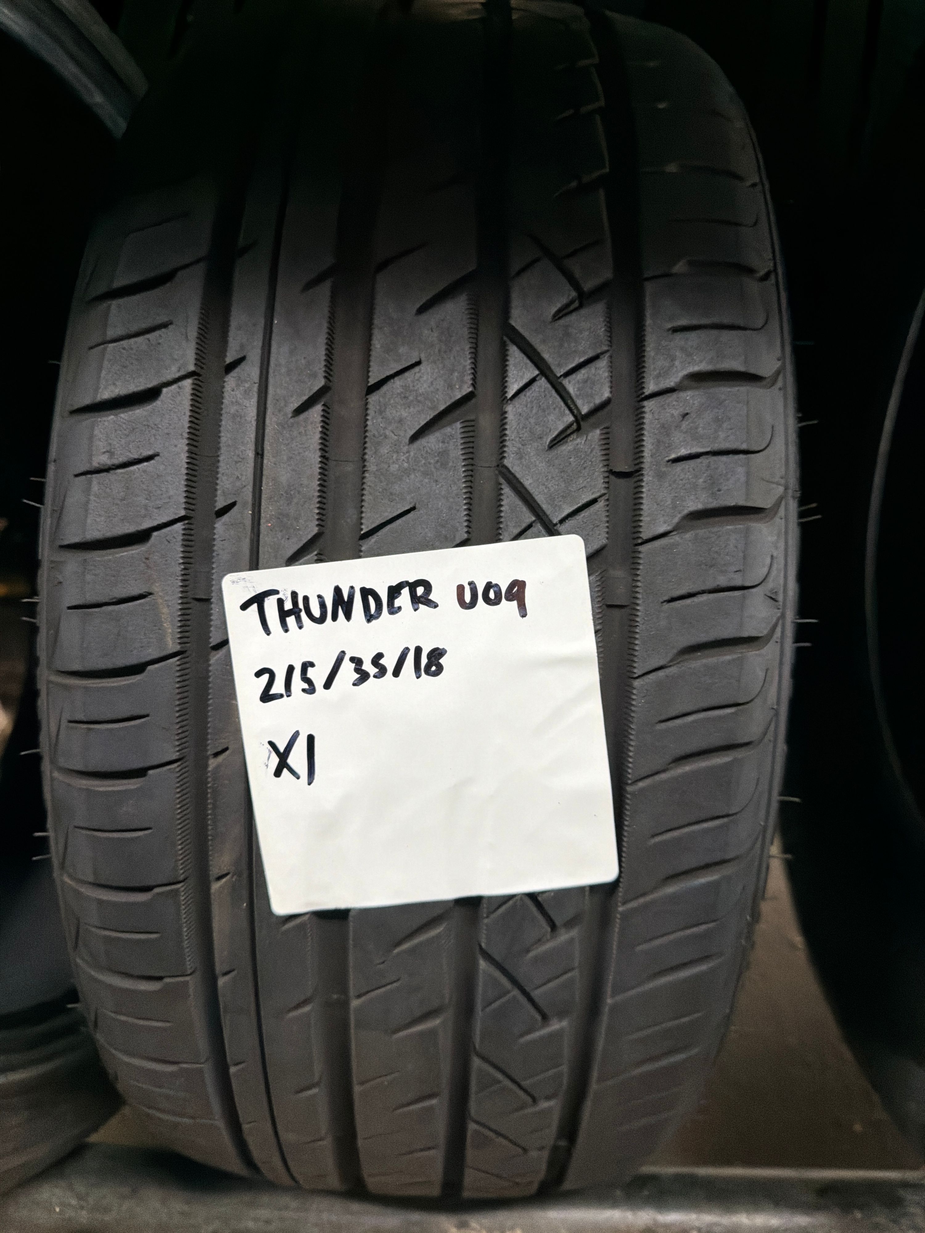 215/35R18 — I Link Thunder U09