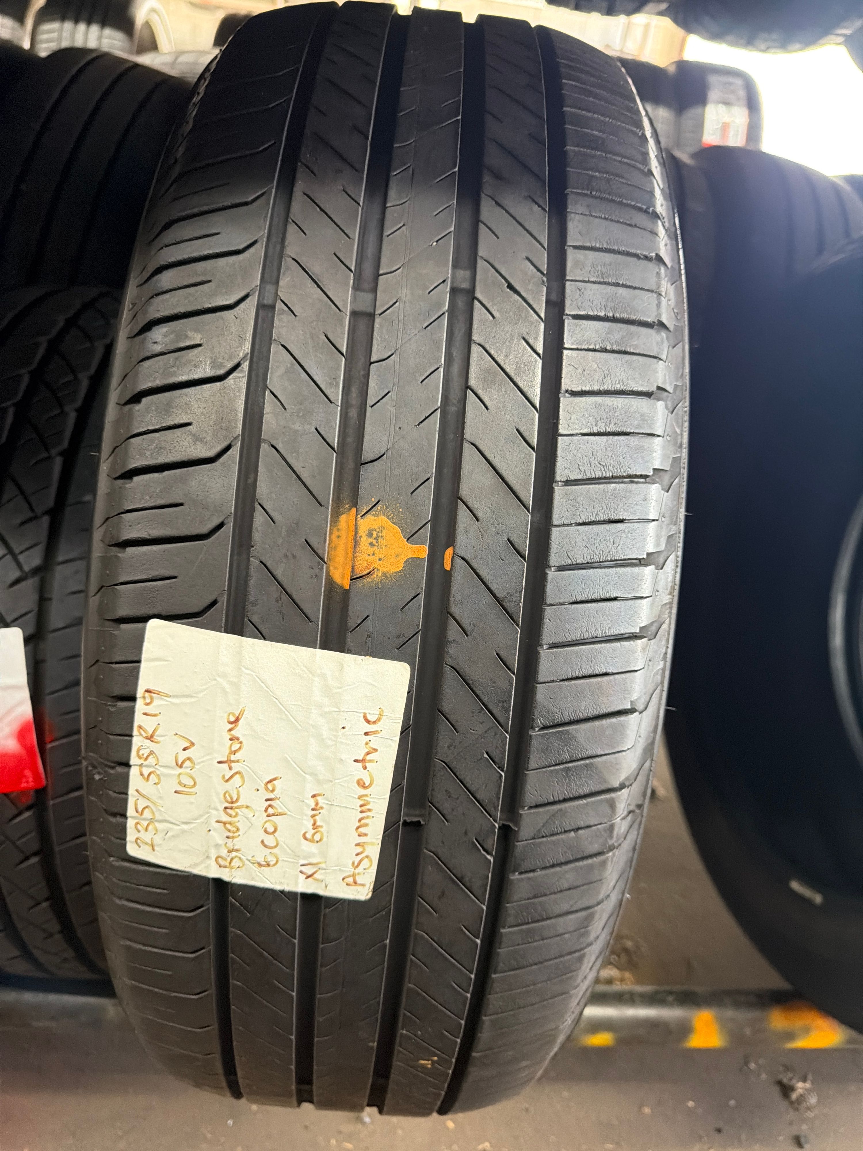 235/55R19 — Bridgestone Ecopia