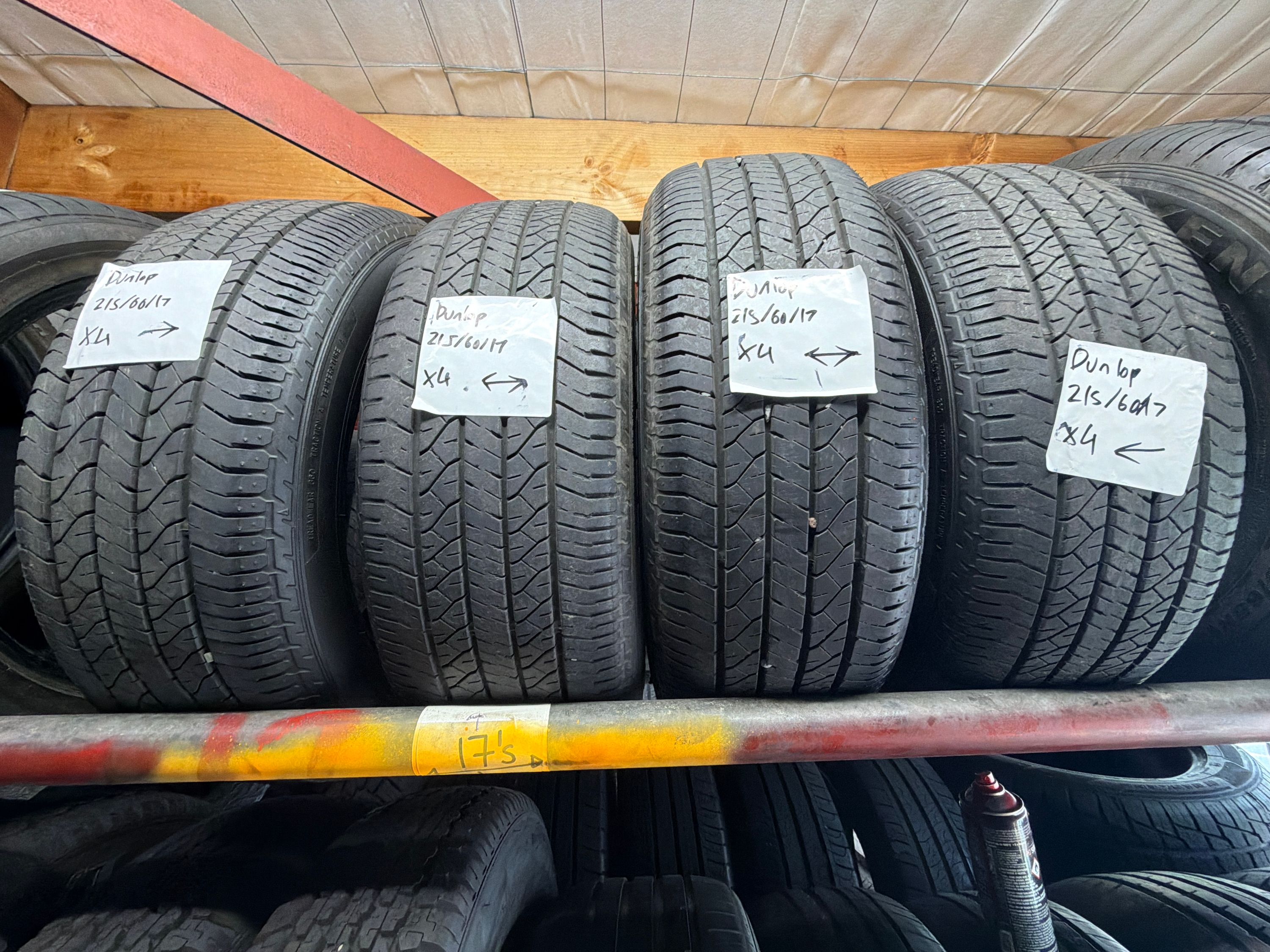 Dunlop 215/60/17