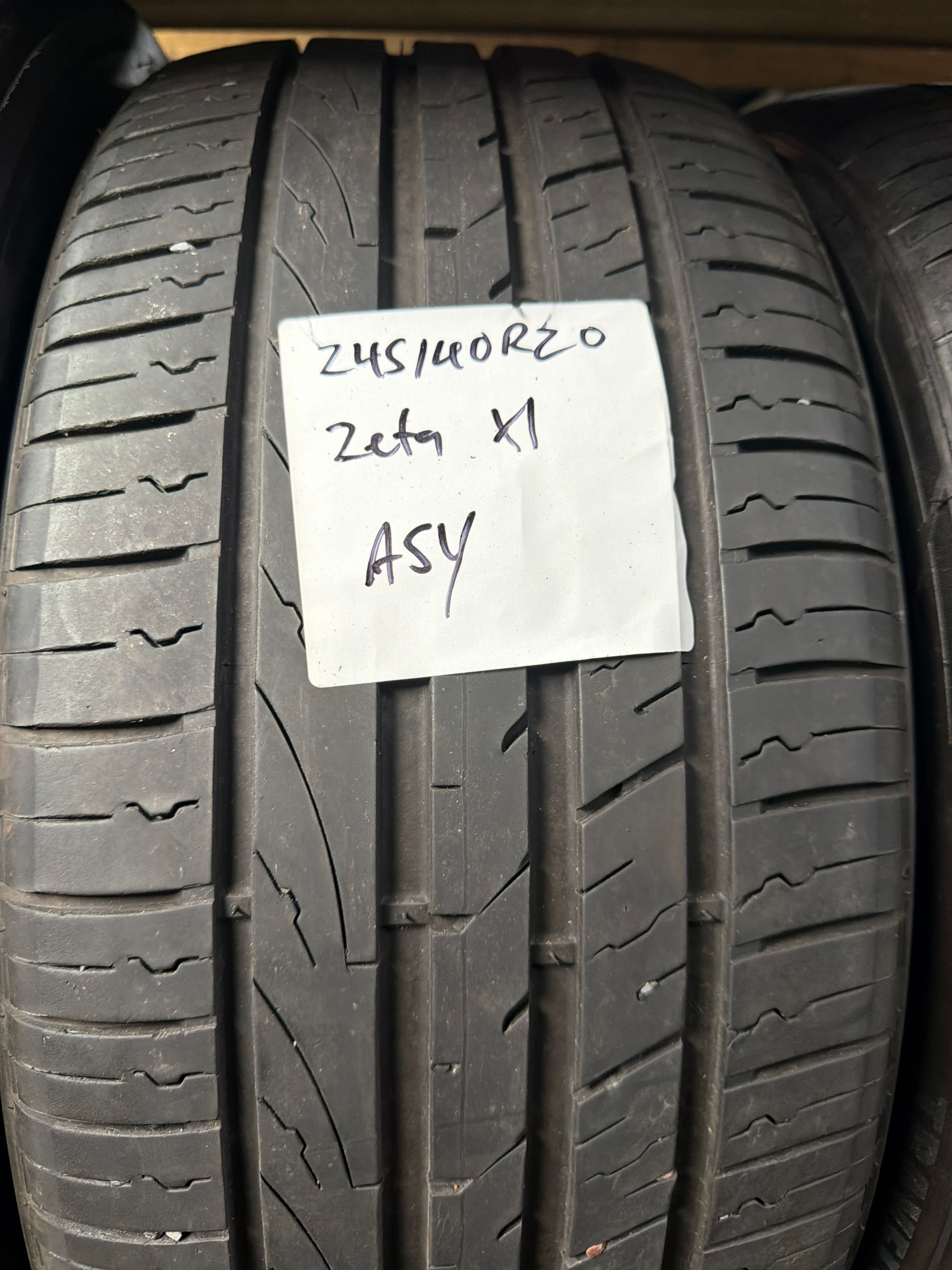 245/40R20 — Zeta Impero