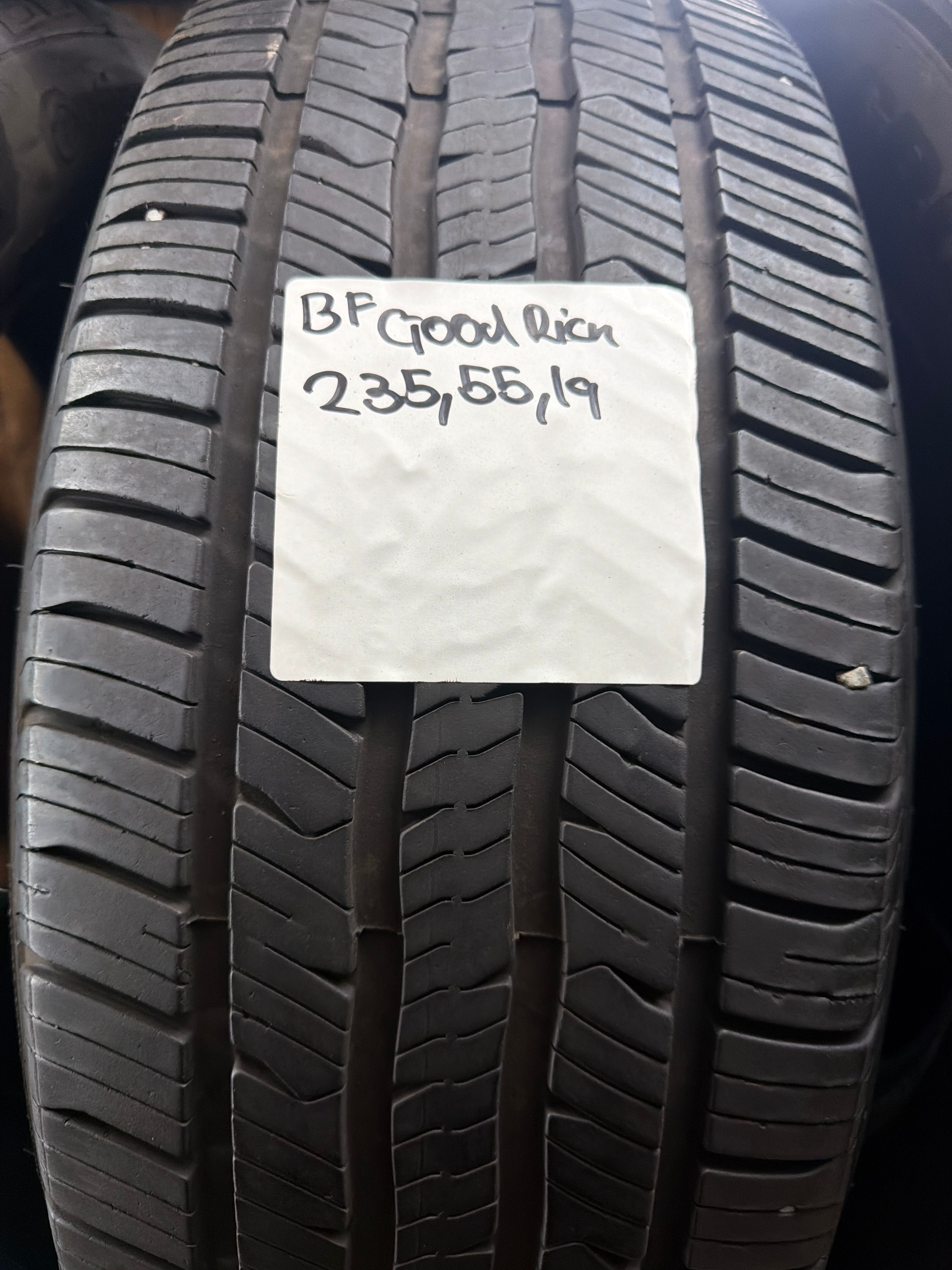 235/55R19 — BFGoodrich Advantage Control