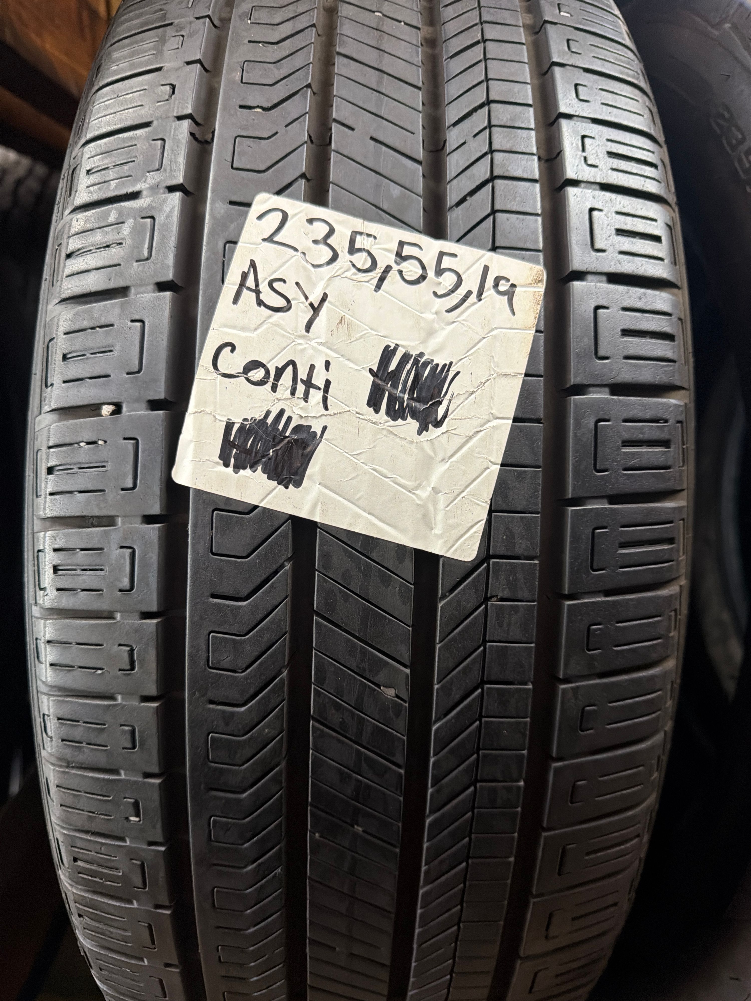 235/55R19 — Continental CrossContact RX