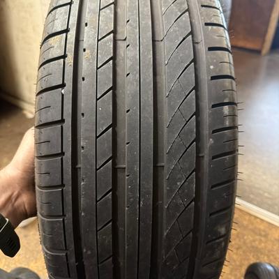 225/45R17 — HiFly HP805