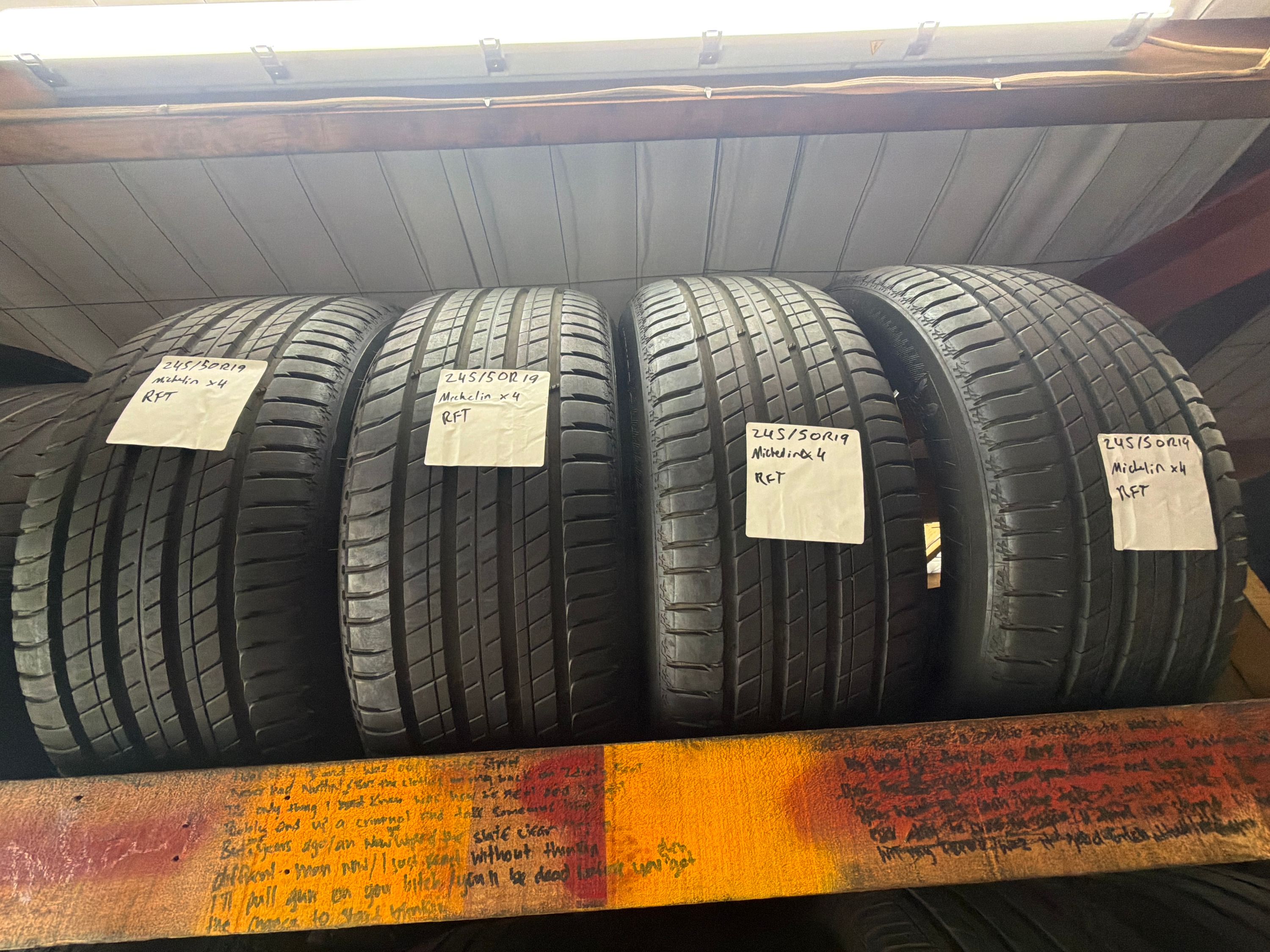 245/50R19 — michelin Latitude Sport S RUNFLAT