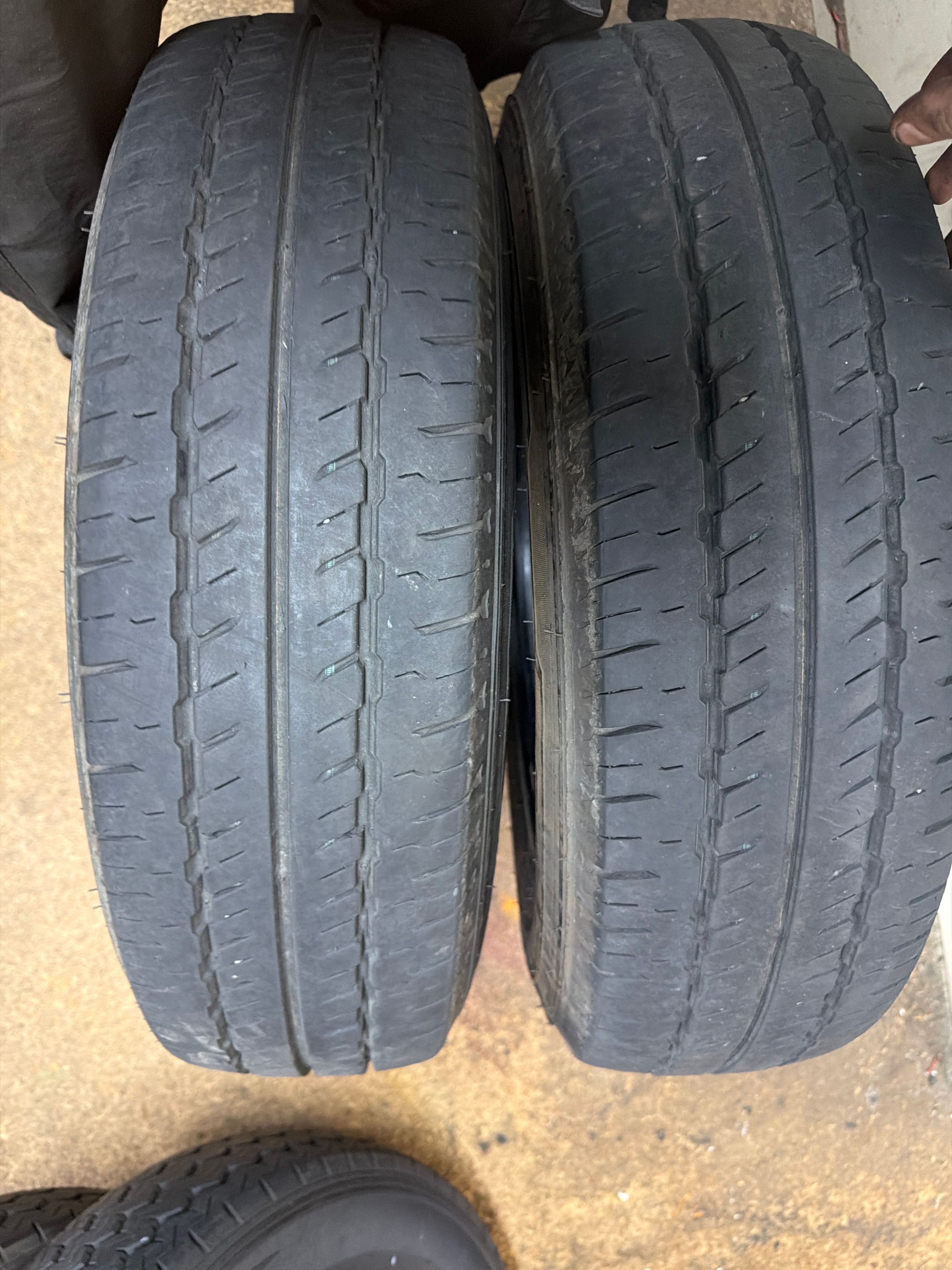 Size — — Nexen Roadian CT8