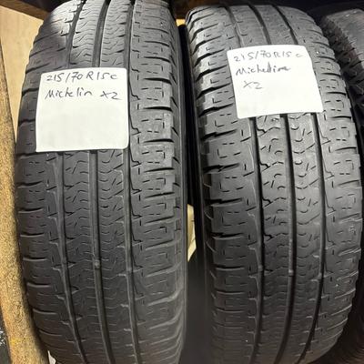 215/70R15 — Michelin Agilis