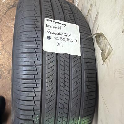 235/65R17 — Nexen Roadian GTX