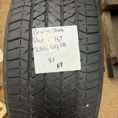 255/60R18 — Bridgestone Dueler HT