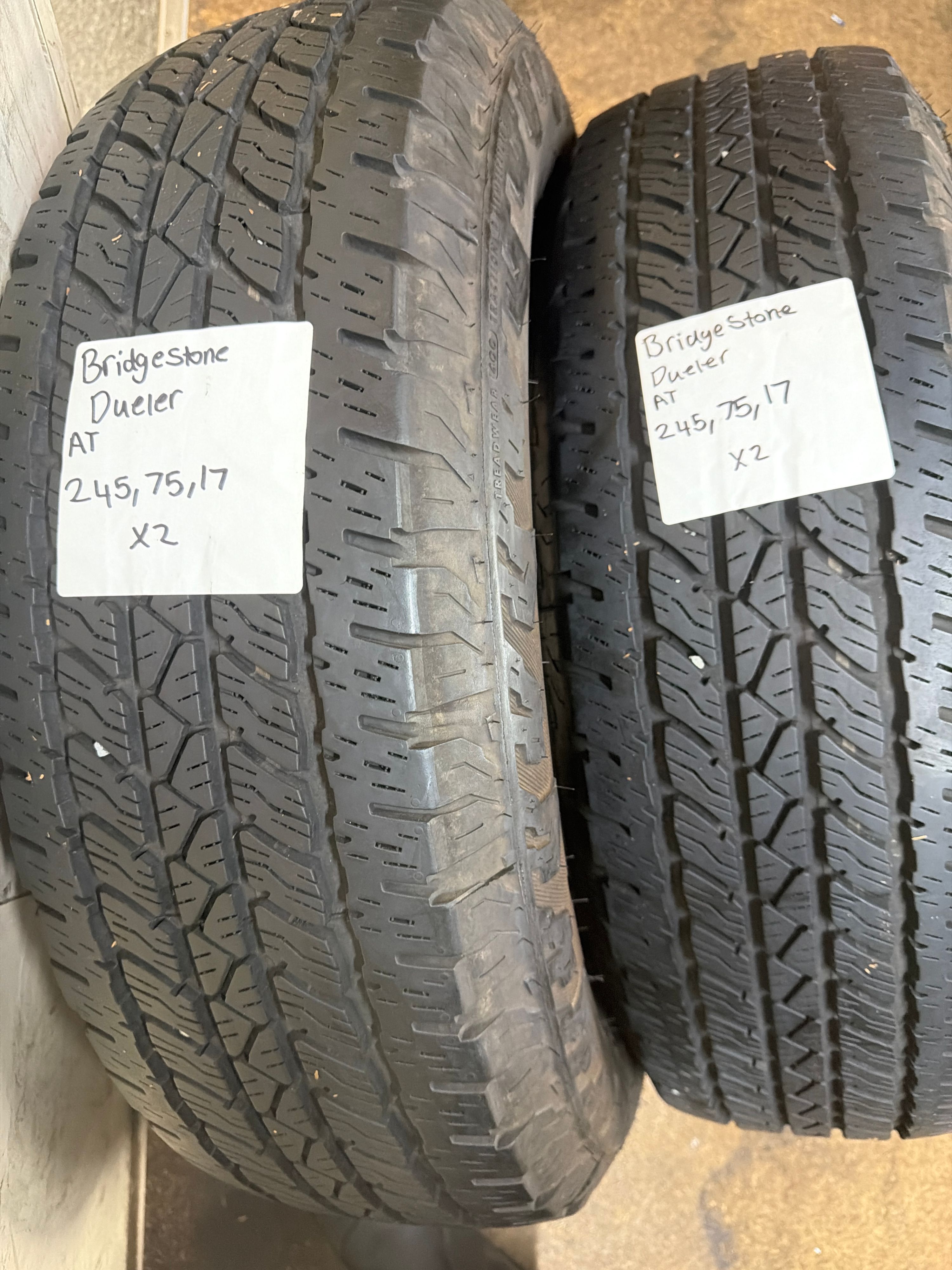 245/75R17 — Bridgestone Dueler A/T
