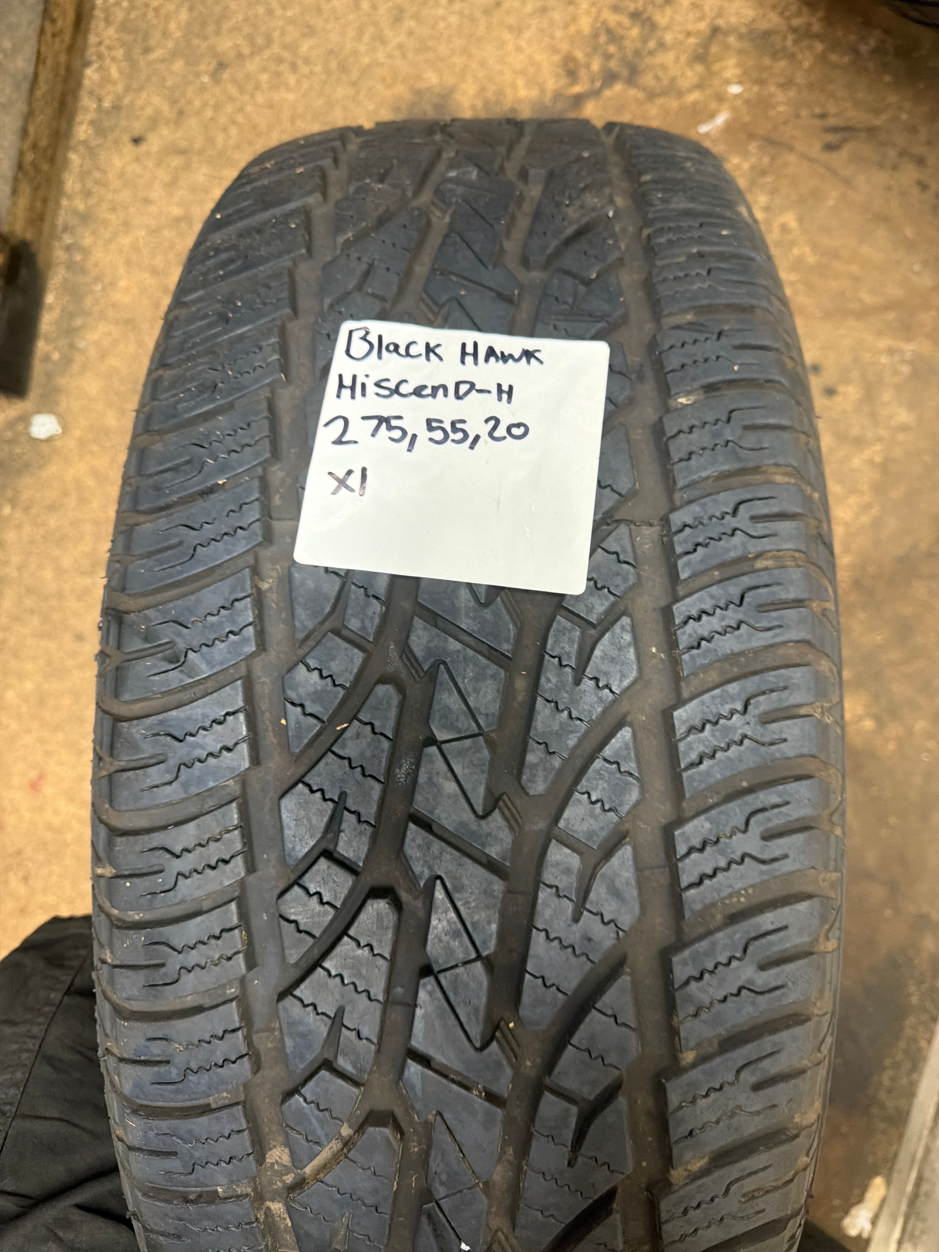 275/55R20 — Blackhawk HI-SCEND-H